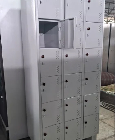 18 Door Industrial Locker for large workforce storage solutions