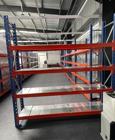 200 Kg Long Span Rack for medium weight storage in warehouses